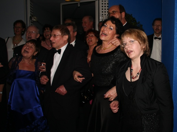 Opernball Teil 1   086.jpg